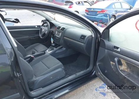 2008 Volkswagen Rabbit from USA, damaged, VIN WVWBB71K08W169102